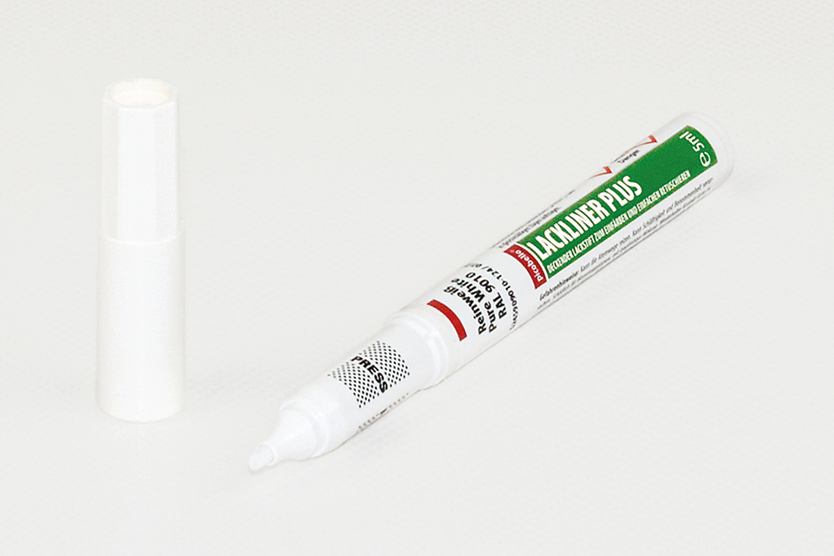 Picobello Lacquer Liner PLUS Picobello Lacquer Liner PLUS